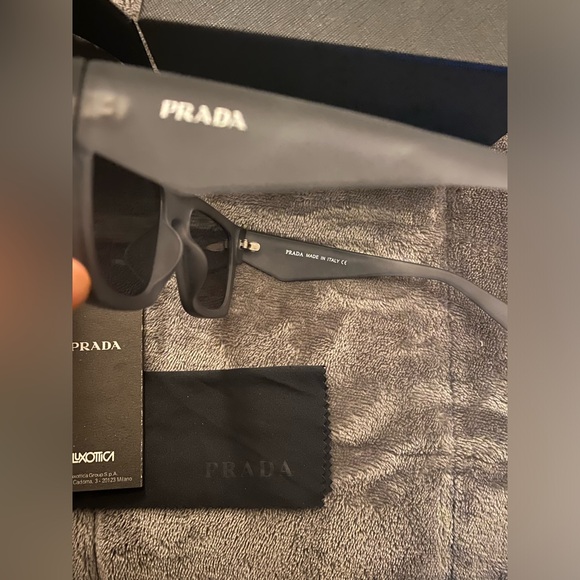 Prada glasses - Picture 3 of 3